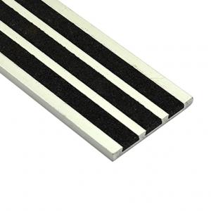  Flat Stair Nosing With Black Carborundum Infill SF505-3CB